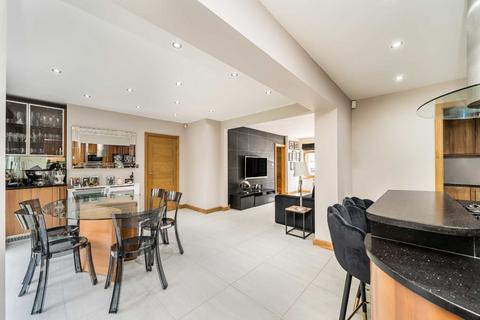 Ridgemount Austell Gardens, London, NW7 4NS