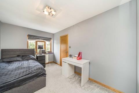 Ridgemount Austell Gardens, London, NW7 4NS