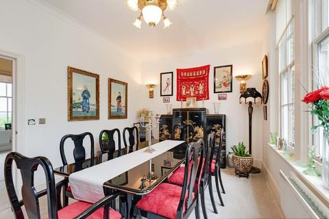 3 bedroom flat for sale, St. Vincents Lane, London NW7