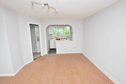 2 bedroom flat to rent, ROCKLEIGH COURT