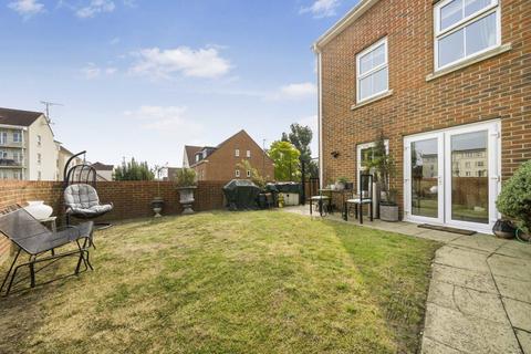 4 bedroom house for sale, Russell Lane, London N20