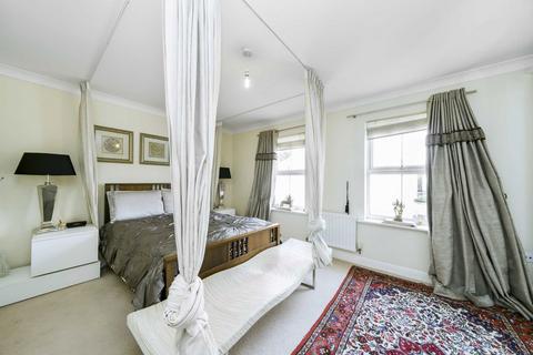 4 bedroom house for sale, Russell Lane, London N20