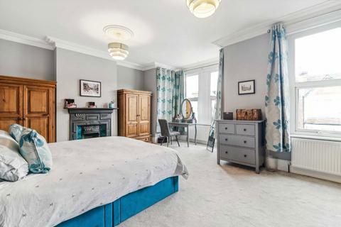 4 bedroom house for sale, Princes Avenue, London N3