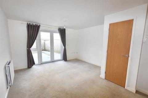 14 Hull Road, Camborne, TR14 8GS