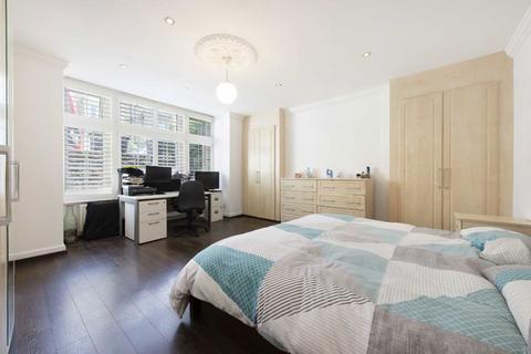 3 bedroom flat for sale, Portland Rise, London N4