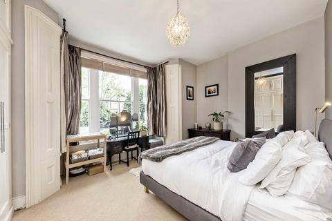 2 bedroom flat for sale, Ashley Road, London N19