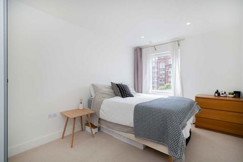 2 bedroom flat for sale, Tiltman Place, London N7