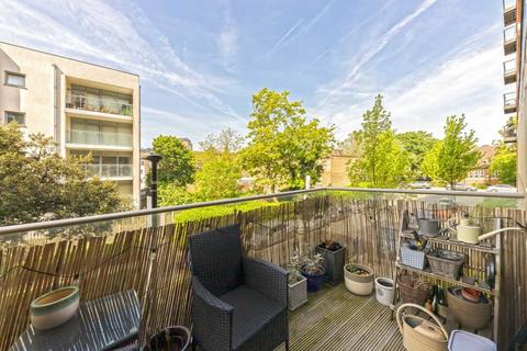 1 bedroom flat for sale, Coster Avenue, London N4