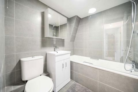 1 bedroom flat for sale, Grenville Road, London N19