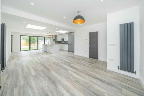 4 bedroom house for sale, Oakdale Road, London N4