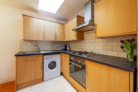 1 bedroom flat to rent, Fonthill Road, London N4