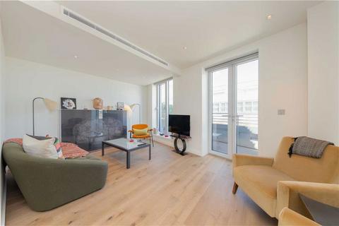 3 bedroom flat to rent, Hobhouse Court, London SW1Y