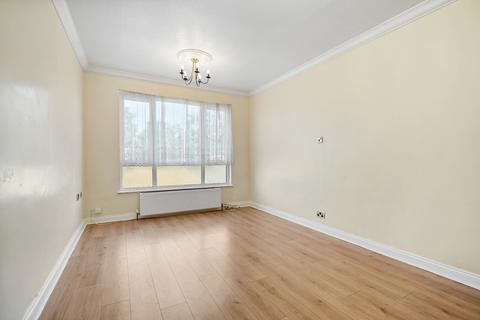 3 bedroom terraced house to rent, Chadwell St Mary'S, Grays, Essex, RM16