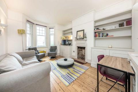 2 bedroom flat for sale, Fulham Road, London SW6