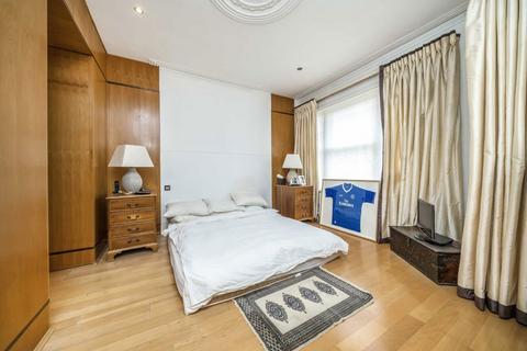 4 bedroom house for sale, Bovingdon Road, London SW6