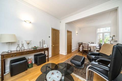 4 bedroom house for sale, Bovingdon Road, London SW6