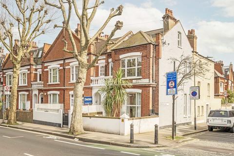 2 bedroom flat for sale, Wandsworth Bridge Road, London SW6