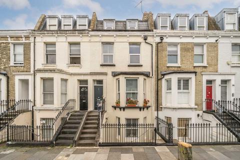 2 bedroom flat for sale, Halford Road, London SW6