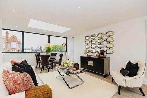 2 bedroom flat for sale, Delaford Street, London SW6