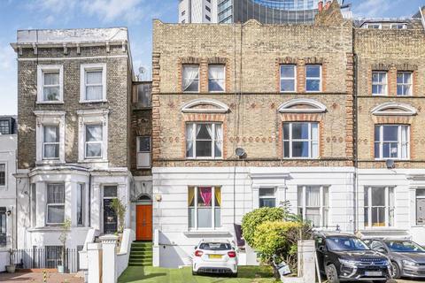 3 bedroom flat for sale, Lillie Road, London SW6