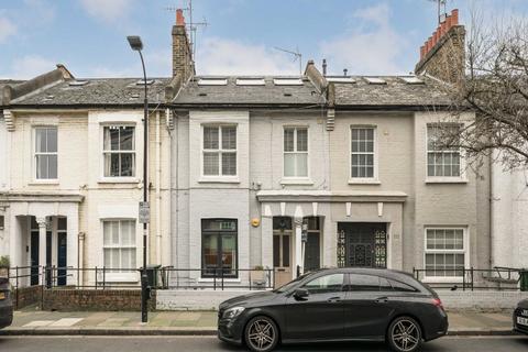 3 bedroom flat for sale, Broughton Road, London SW6