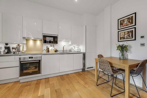 1 bedroom flat for sale, Grimston Road, London SW6