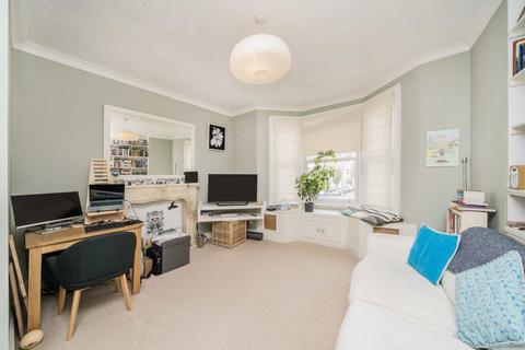 1 bedroom flat for sale, Mablethorpe Road, London SW6