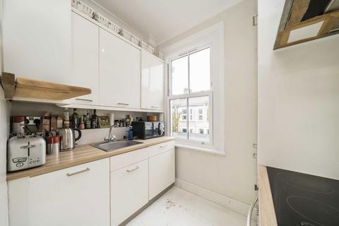 1 bedroom flat for sale, Mablethorpe Road, London SW6