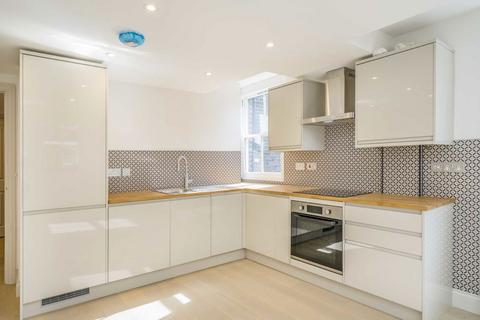 1 bedroom flat for sale, Wandsworth Bridge Road, London SW6