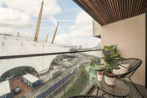 2 bedroom flat for sale, Cutter Lane, London SE10