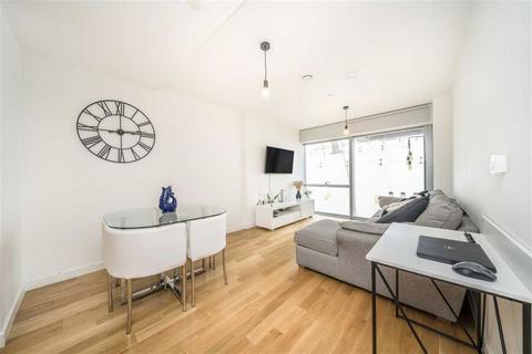 2 bedroom flat for sale, Cutter Lane, London SE10