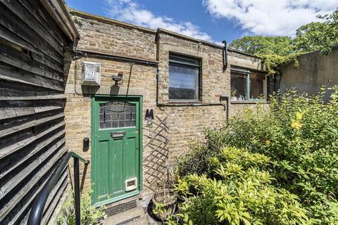 undefined, West Grove, London SE10