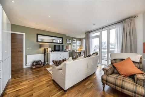 3 bedroom flat for sale, John Donne Way, London SE10