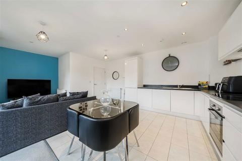 2 bedroom flat for sale, Greenwich High Road, London SE10