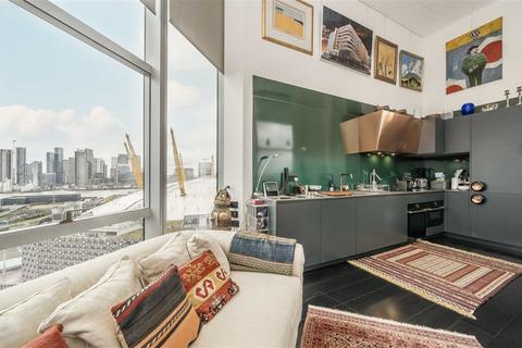 2 bedroom flat for sale, Cutter Lane, London SE10