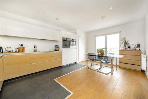 2 bedroom flat for sale, Peartree Way, London SE10