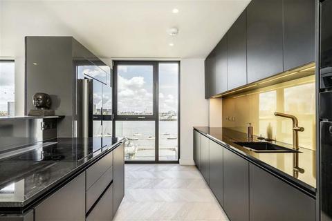 3 bedroom flat for sale, Tidemill Square, London SE10