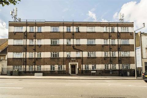 1 bedroom flat for sale, Blackheath Hill, London SE10