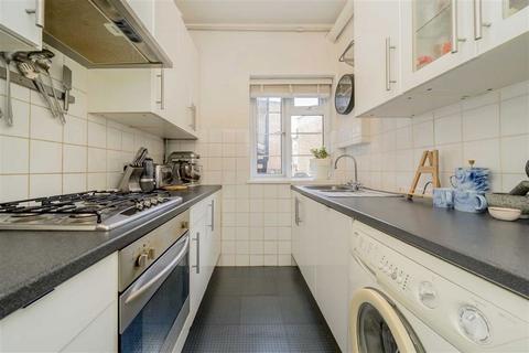 1 bedroom flat for sale, Blackheath Hill, London SE10