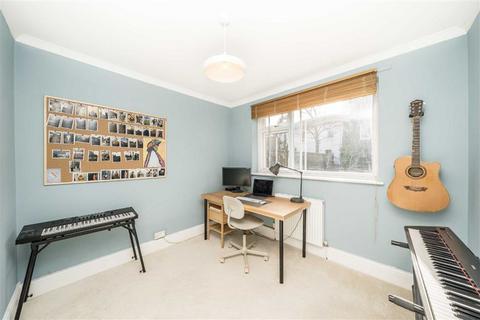 2 bedroom flat for sale, Dartmouth Hill, London SE10