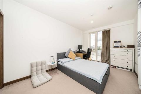 2 bedroom flat for sale, Telcon Way, London SE10