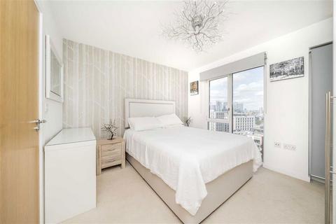 2 bedroom flat for sale, Barge Walk, London SE10