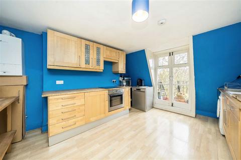 2 bedroom flat to rent, West Grove, London SE10