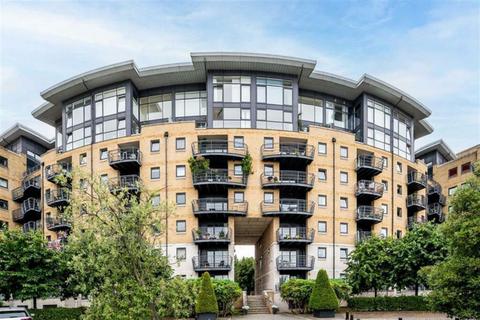 3 bedroom flat for sale, Greenfell Mansions, London SE8