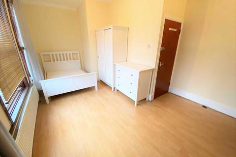 House to rent, Trafalgar Road, London SE10