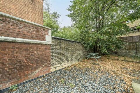 1 bedroom flat for sale, Greenwich South Street, London SE10