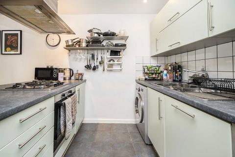 2 bedroom flat for sale, Kay Street, London E2