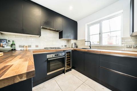 2 bedroom flat for sale, Wharf Place, London E2