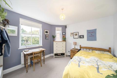 2 bedroom flat for sale, Broadway Market, London E8