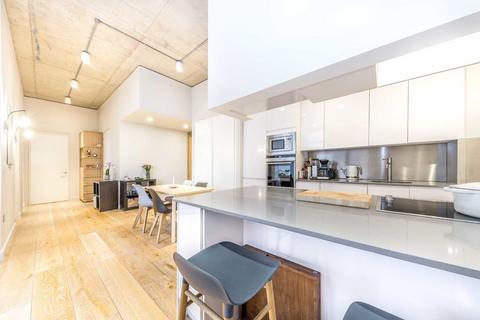 3 bedroom flat for sale, Mentmore Terrace, London E8